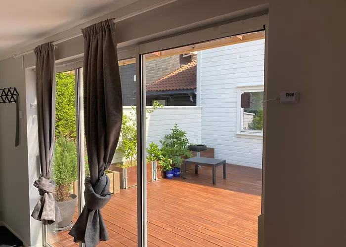 Apartament Entire With Free Parking *